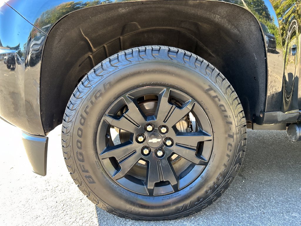 Used 2019 Chevrolet Colorado Z71 w/ Z71 Midnight Edition AWD/4WD image 11