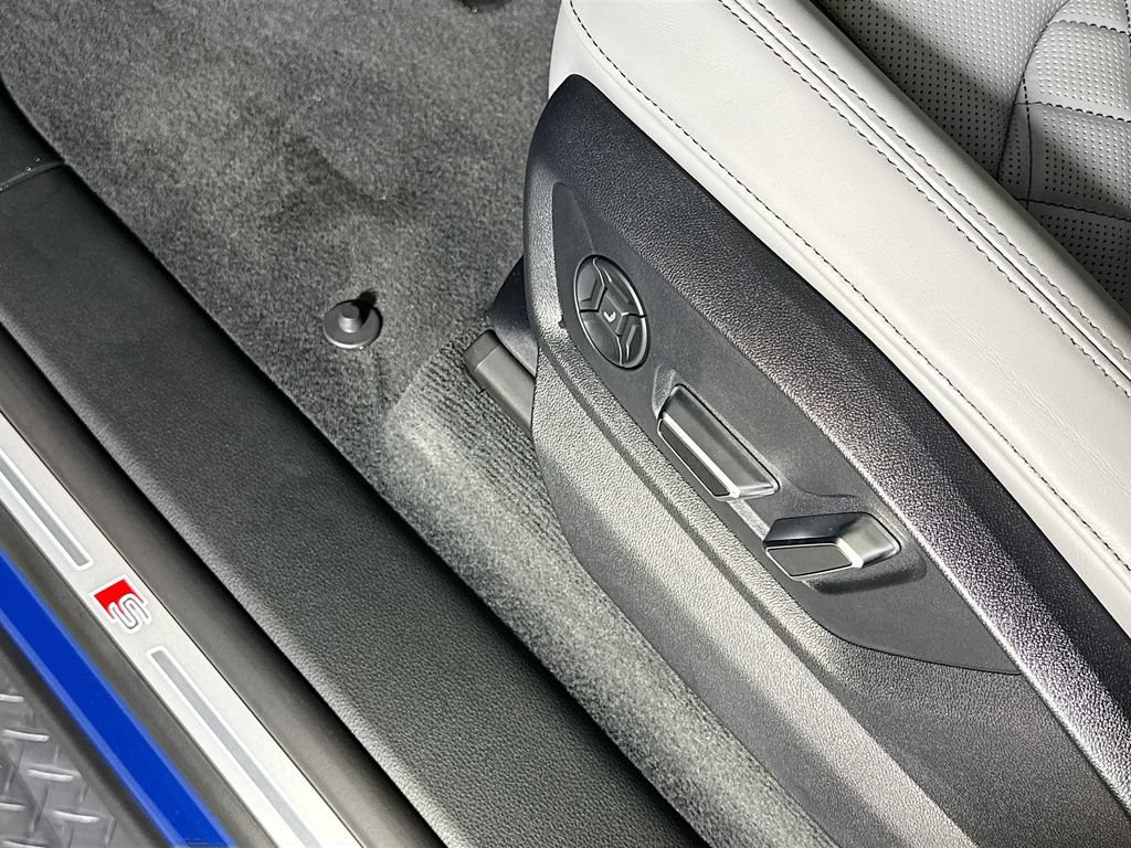 New 2026 Audi SQ8 Prestige AWD/4WD image 20