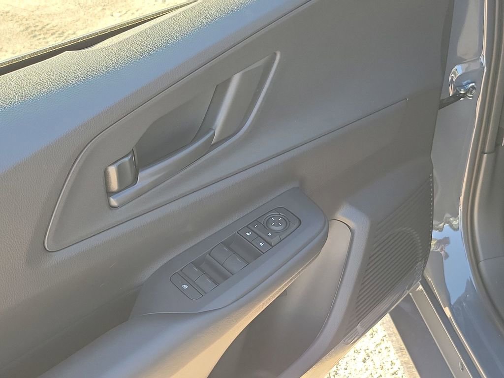 New 2026 Toyota Prius Plug-In Hybrid image 44