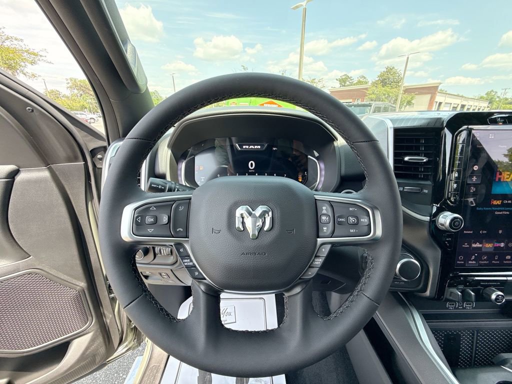 New 2026 RAM 1500 Big Horn AWD/4WD image 13