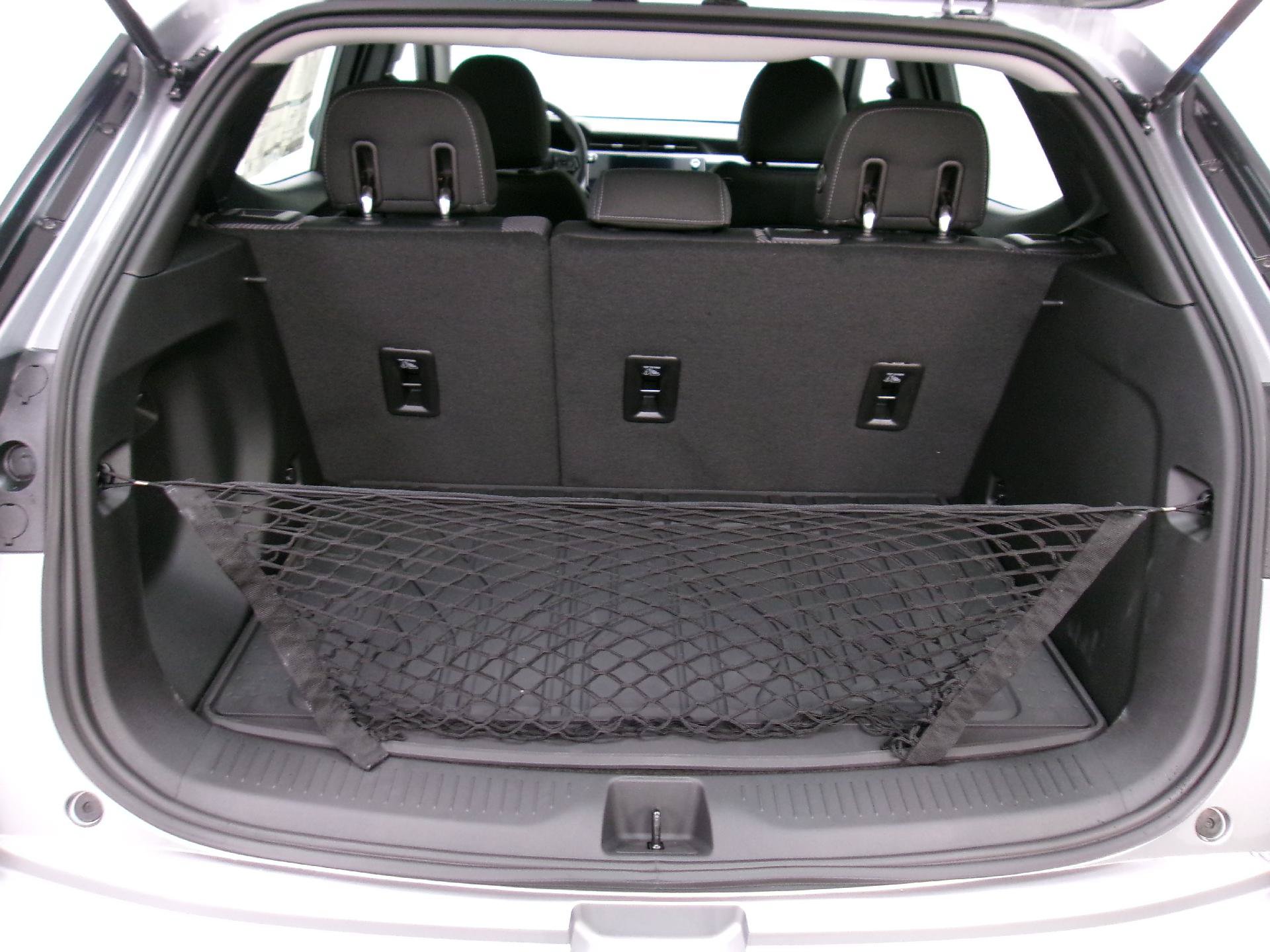 New 2027 Chevrolet Bolt LT w/ Comfort Package FWD image 10