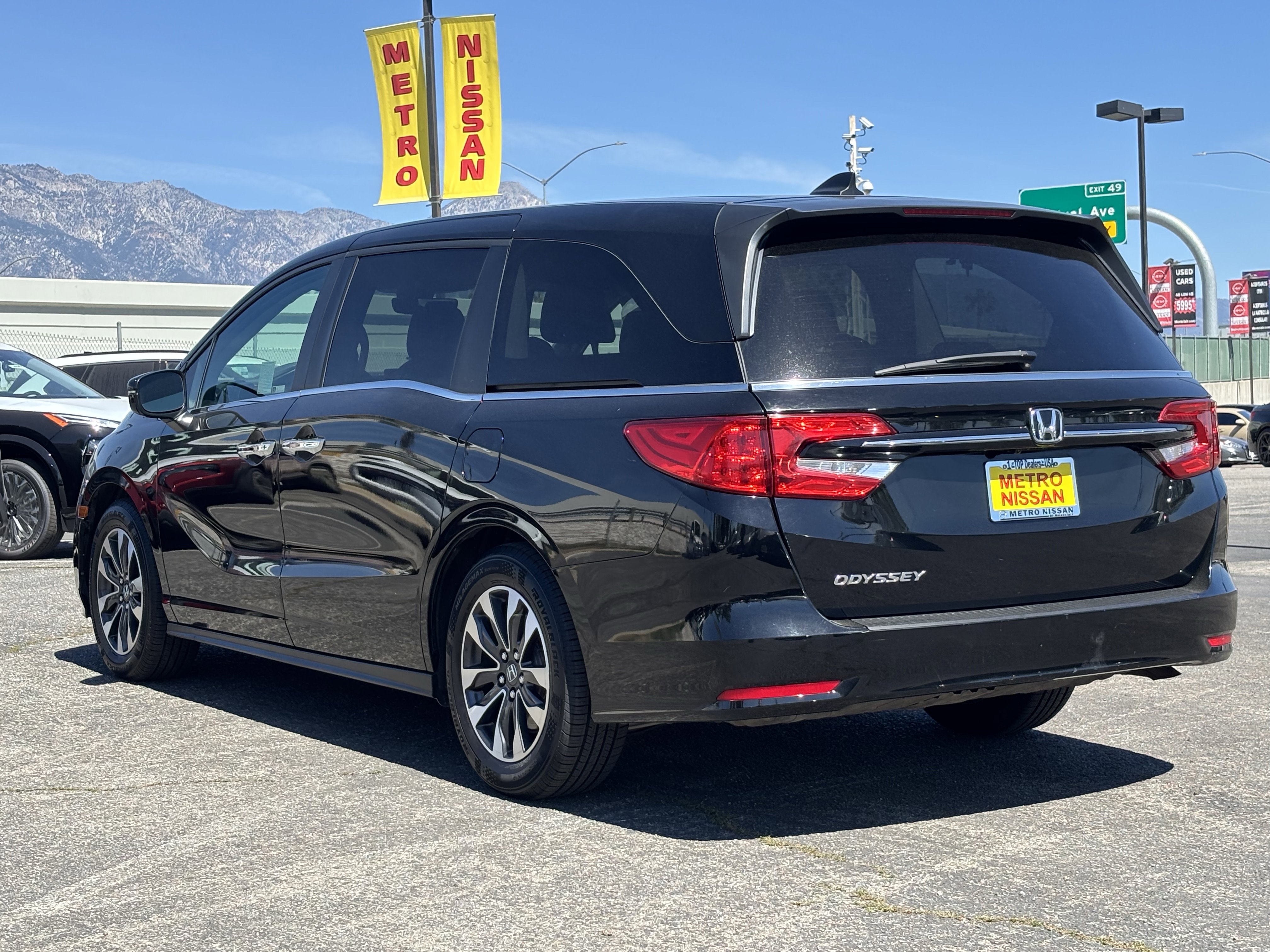 Used 2024 Honda Odyssey EX-L image 5