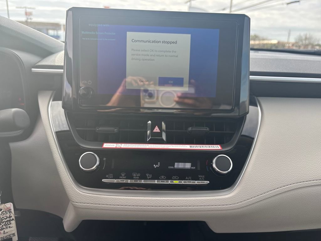 New 2026 Toyota Corolla Cross L image 18