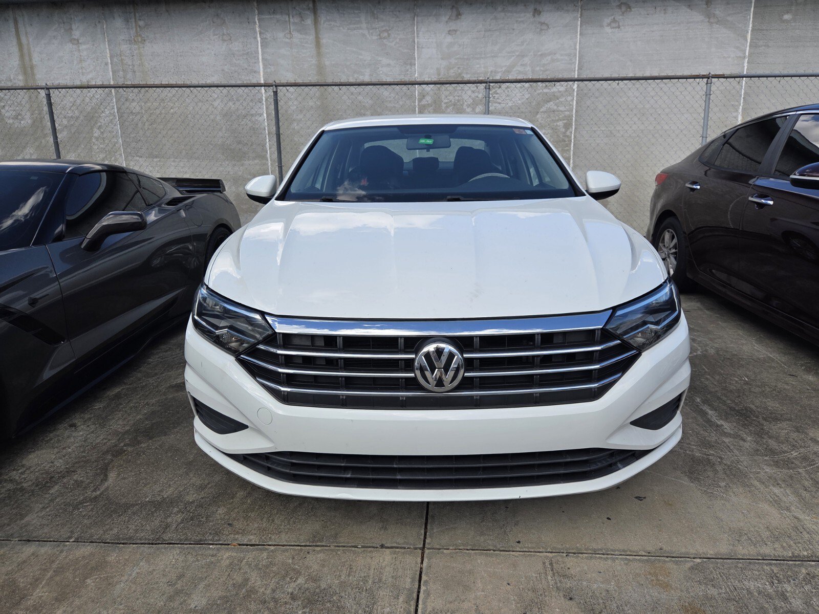 Used 2019 Volkswagen Jetta S w/ Driver Assistance Package FWD image 2
