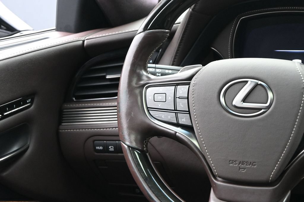 Used 2018 Lexus LS 500 w/ Interior Upgrade Package RWD image 23