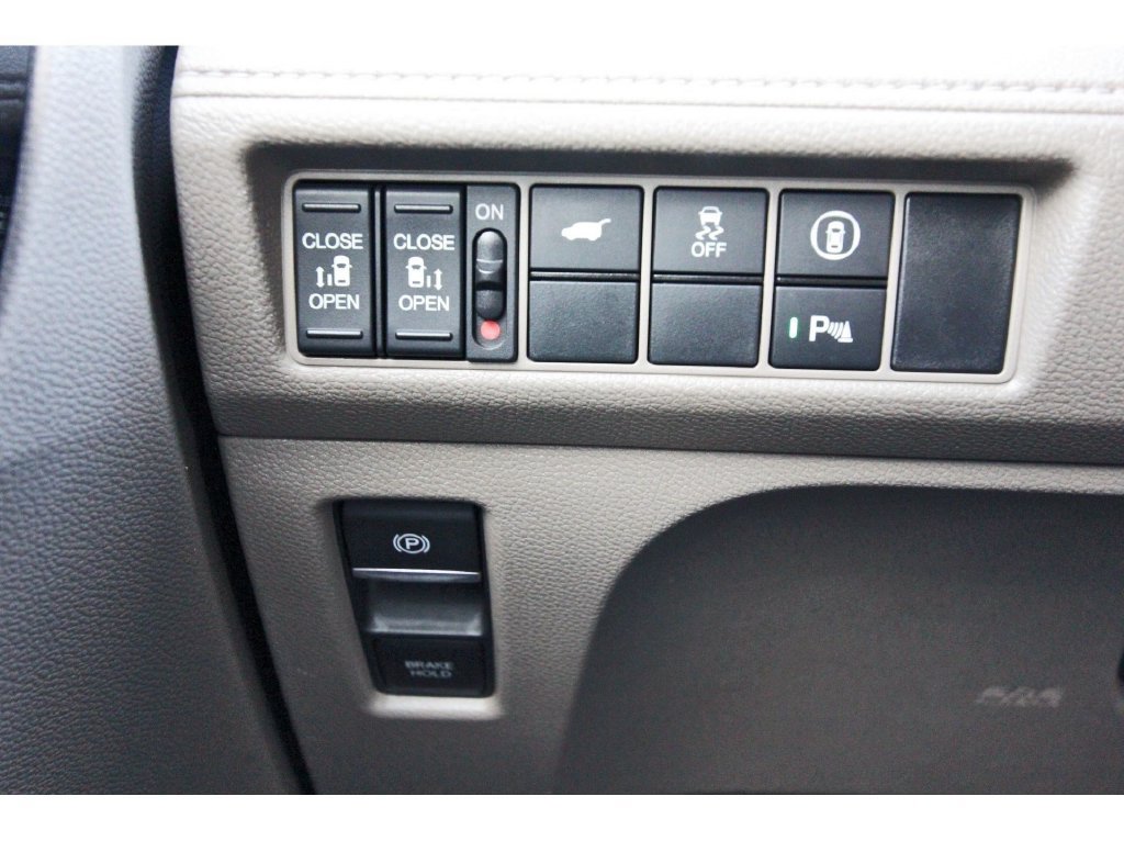 Used 2024 Honda Odyssey Elite image 23