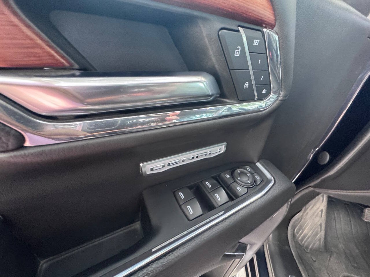 Used 2023 GMC Sierra 1500 Denali AWD/4WD image 14