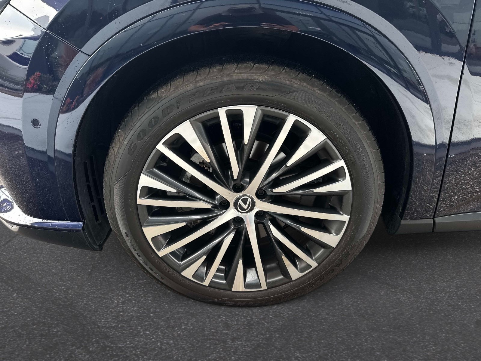 Certified 2023 Lexus RX 350 Premium Plus w/ Cold Area Package AWD/4WD image 10