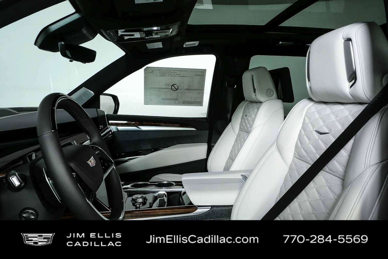 New 2026 Cadillac Escalade Platinum Sport AWD/4WD image 5