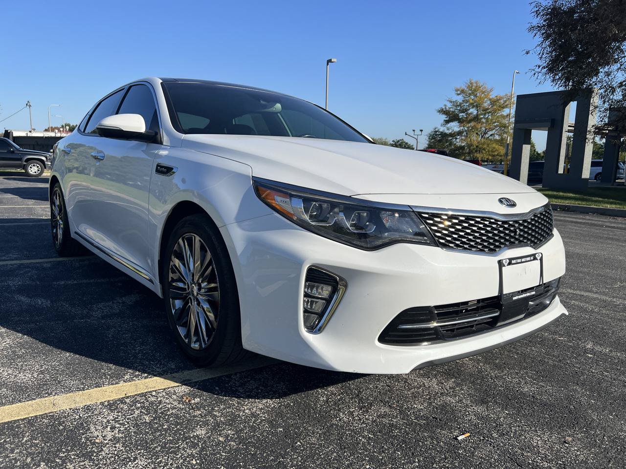 Used 2018 Kia Optima SX w/ Technology Package FWD image 8