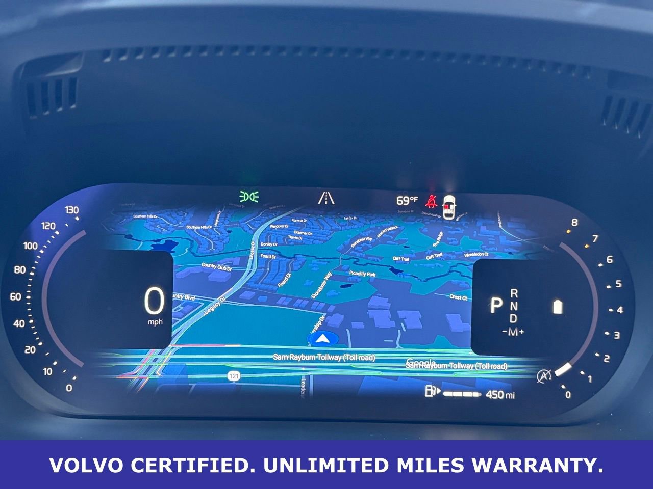 Certified 2025 Volvo XC60 B5 Plus image 18