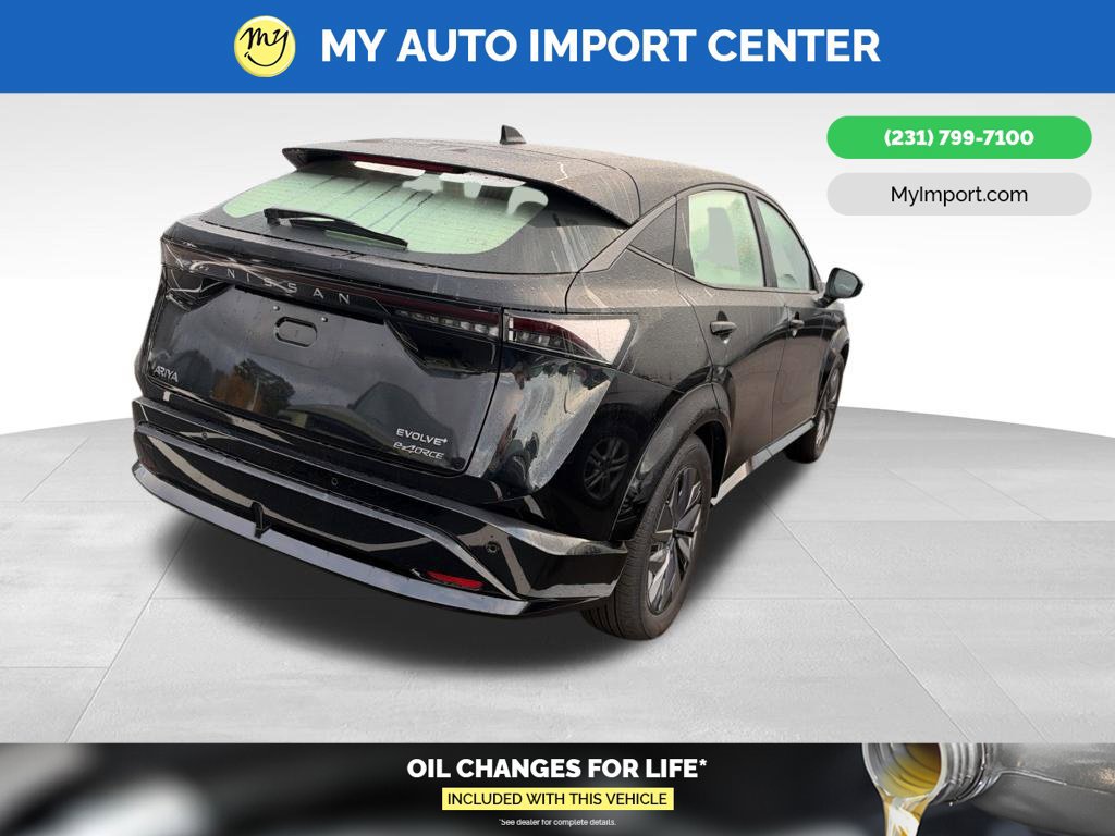 Used 2024 Nissan Ariya AWD image 7