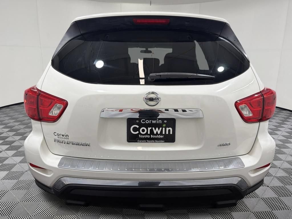 Used 2017 Nissan Pathfinder S AWD/4WD image 6