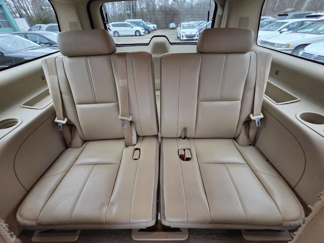 Used 2012 Chevrolet Suburban LT w/ Luxury Package image 16