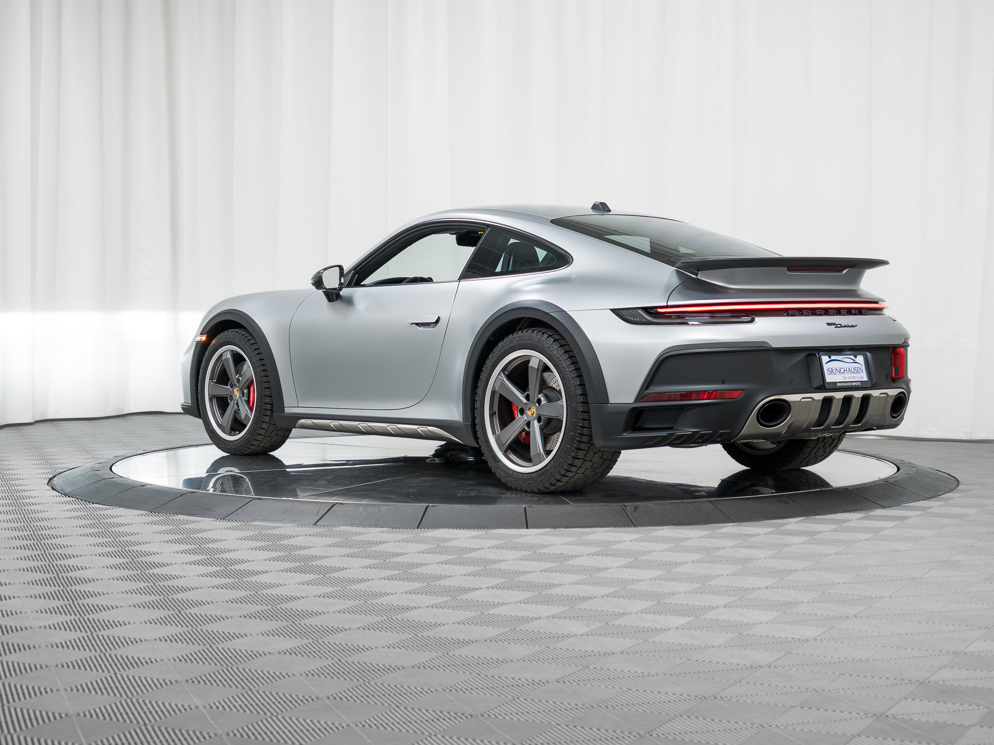 Certified 2024 Porsche 911 Dakar AWD/4WD image 37