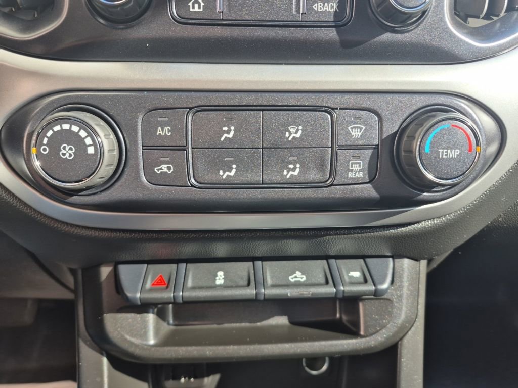 Used 2020 Chevrolet Colorado LT w/ LT Convenience Package AWD/4WD image 18