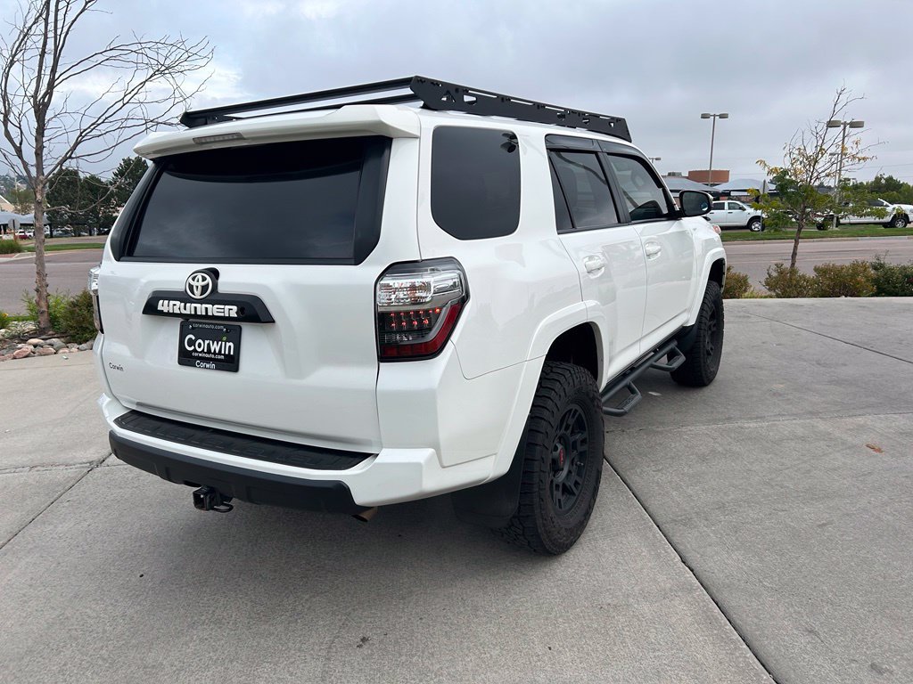 Used 2018 Toyota 4Runner TRD Off-Road Premium AWD/4WD image 8