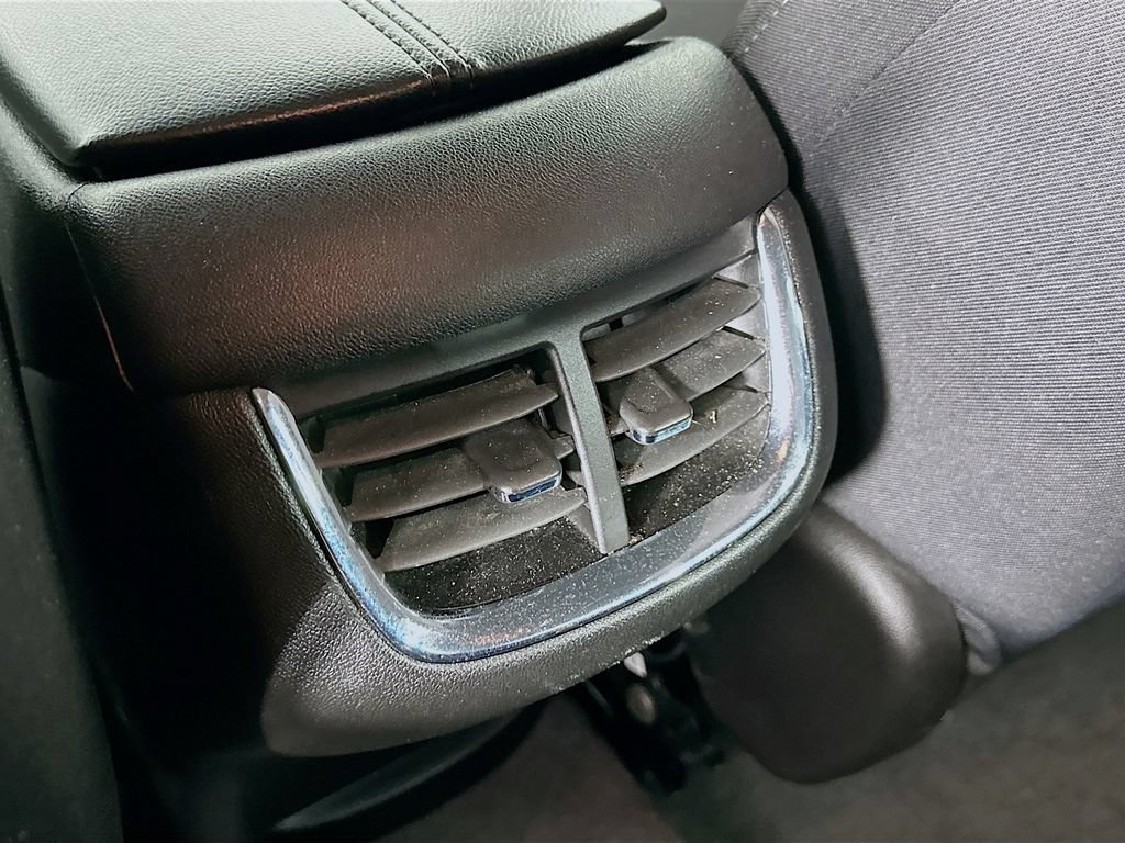 Used 2024 Chevrolet Malibu LT FWD image 32