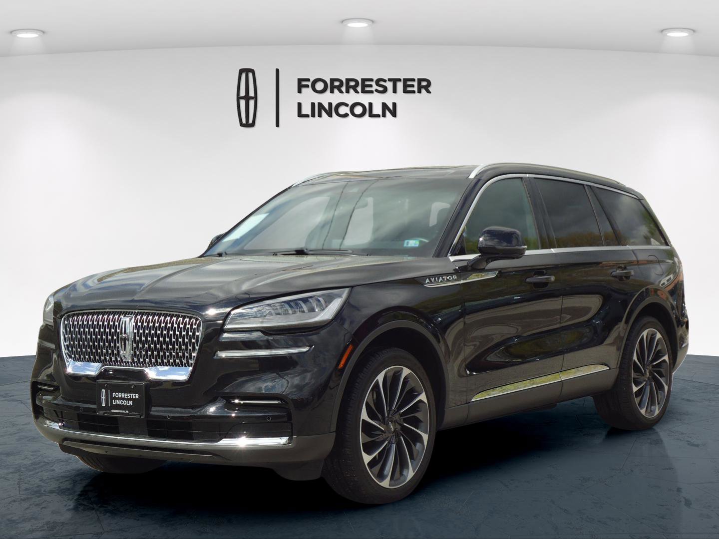 Used 2024 Lincoln Aviator Reserve w/ Equipment Group 201A image 7