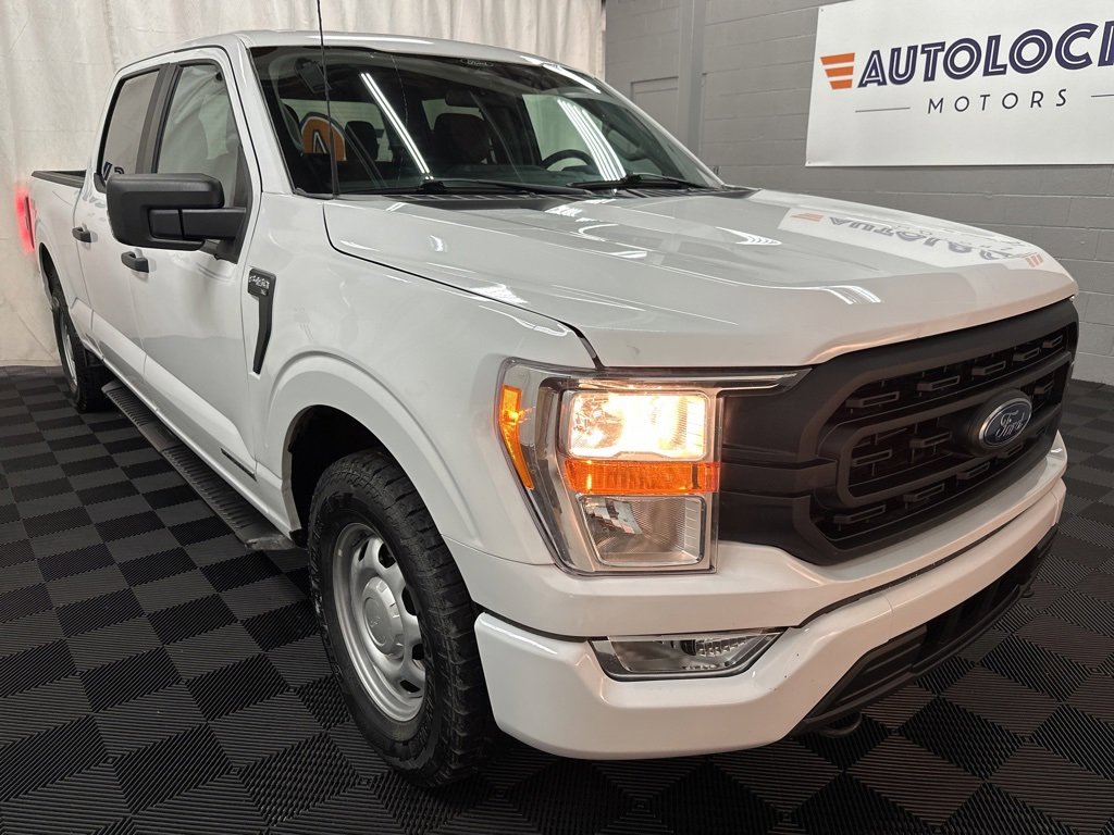 Used 2023 Ford F150 XL w/ Trailer Tow Package image 3
