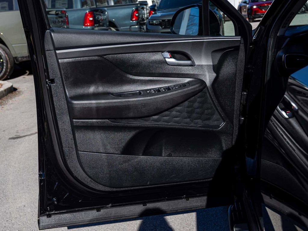 Used 2022 Hyundai Santa Fe XRT image 11