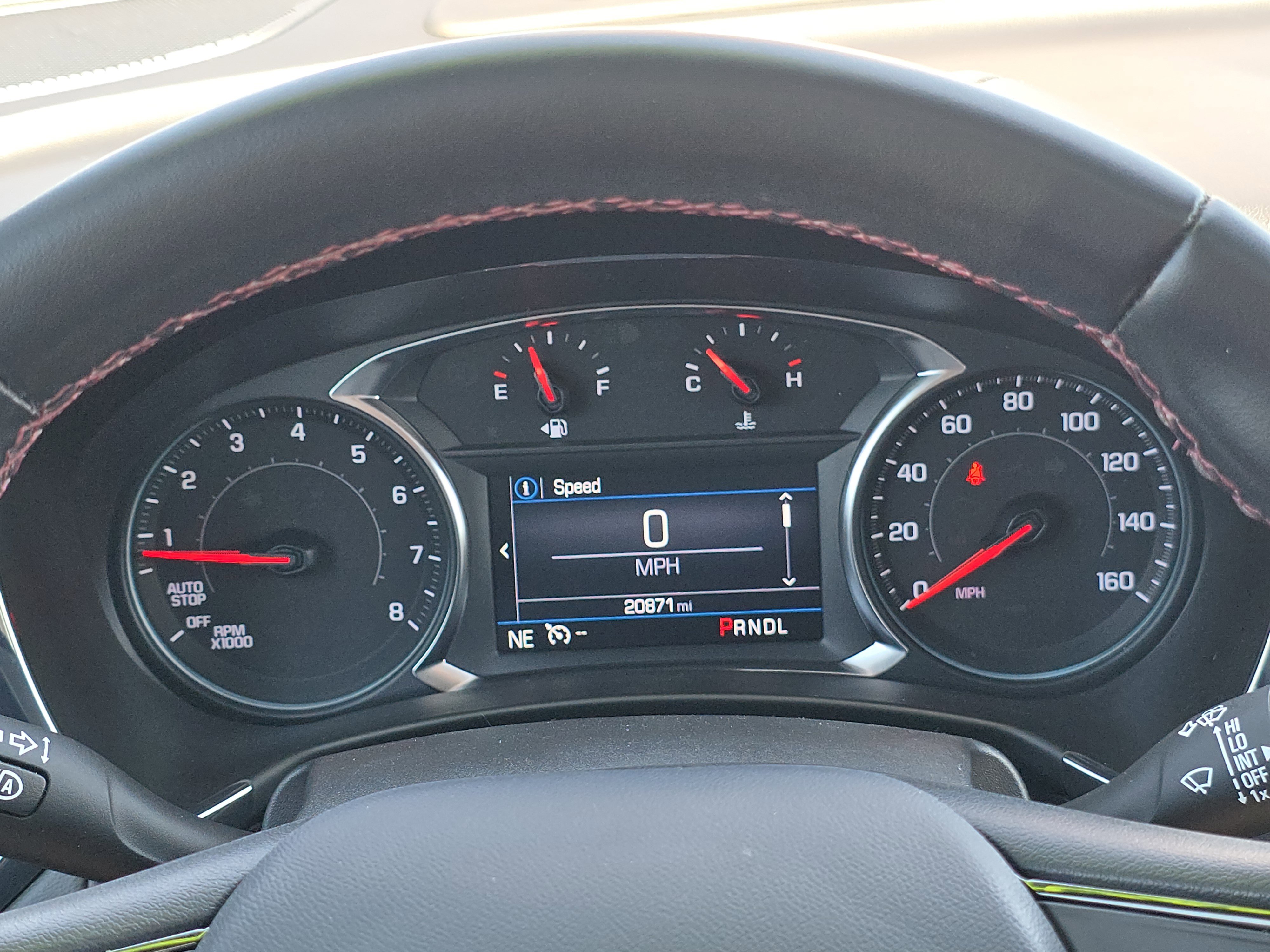 Used 2023 Chevrolet Equinox RS FWD image 28