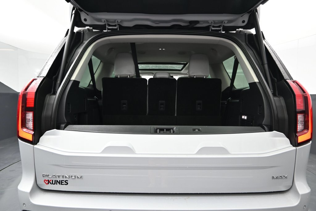 Used 2025 Ford Expedition Max Platinum AWD/4WD image 20