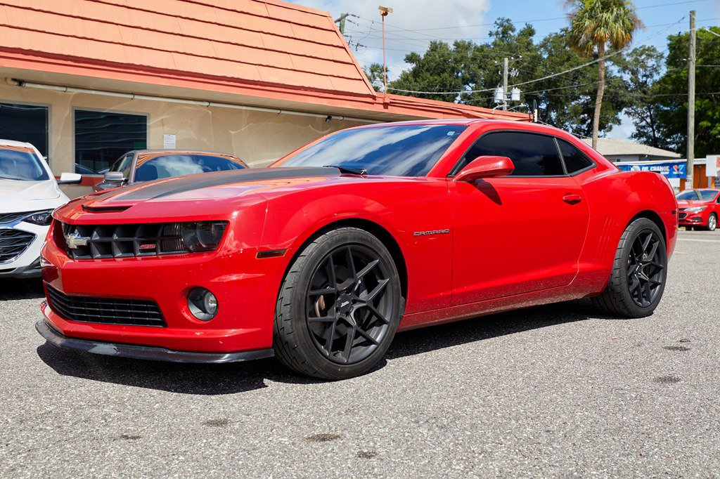 Used 2011 Chevrolet Camaro SS w/ RS Package RWD image 1