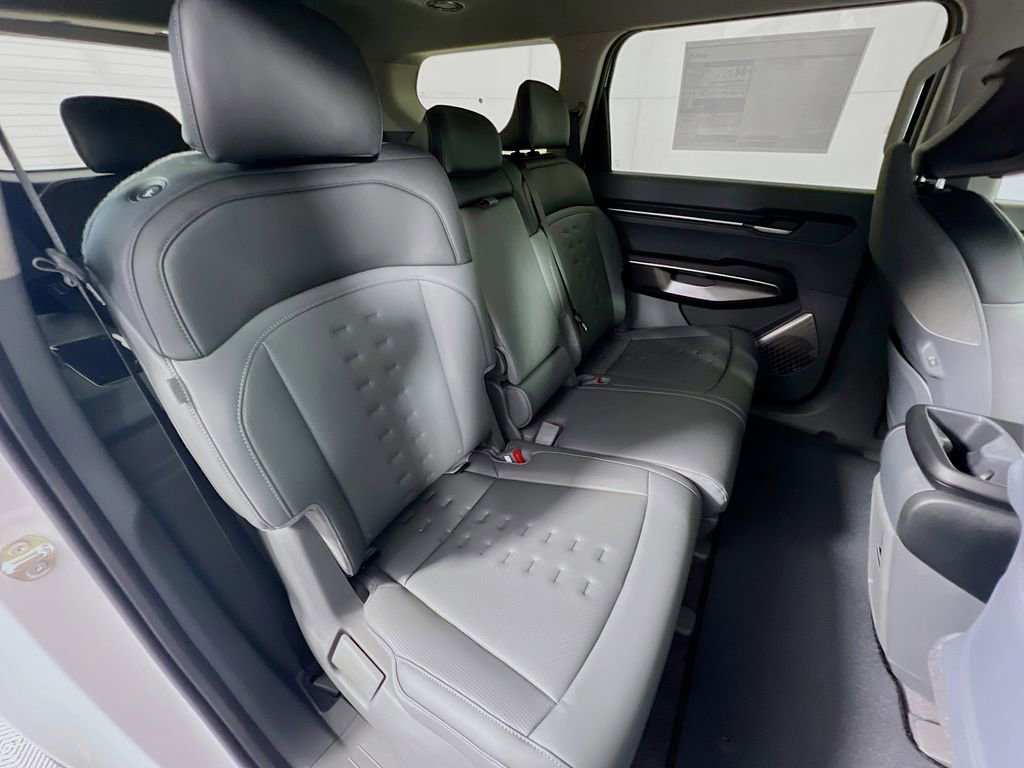 New 2026 Kia EV9 Wind AWD/4WD image 25
