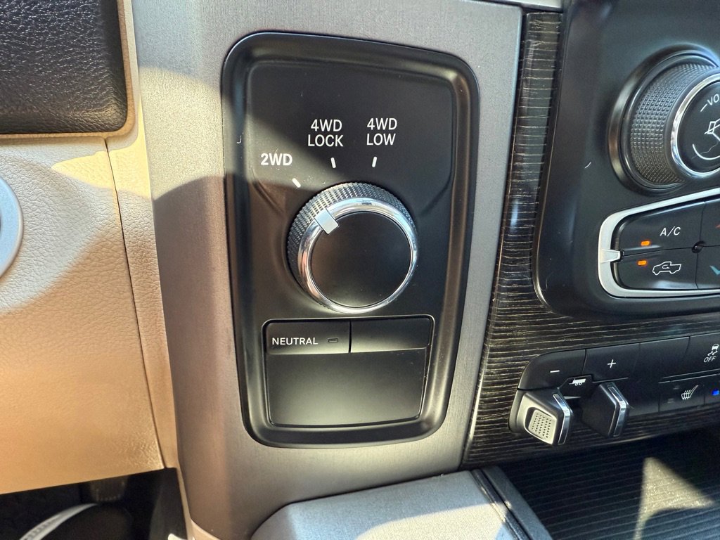 Used 2018 RAM 2500 Limited image 33