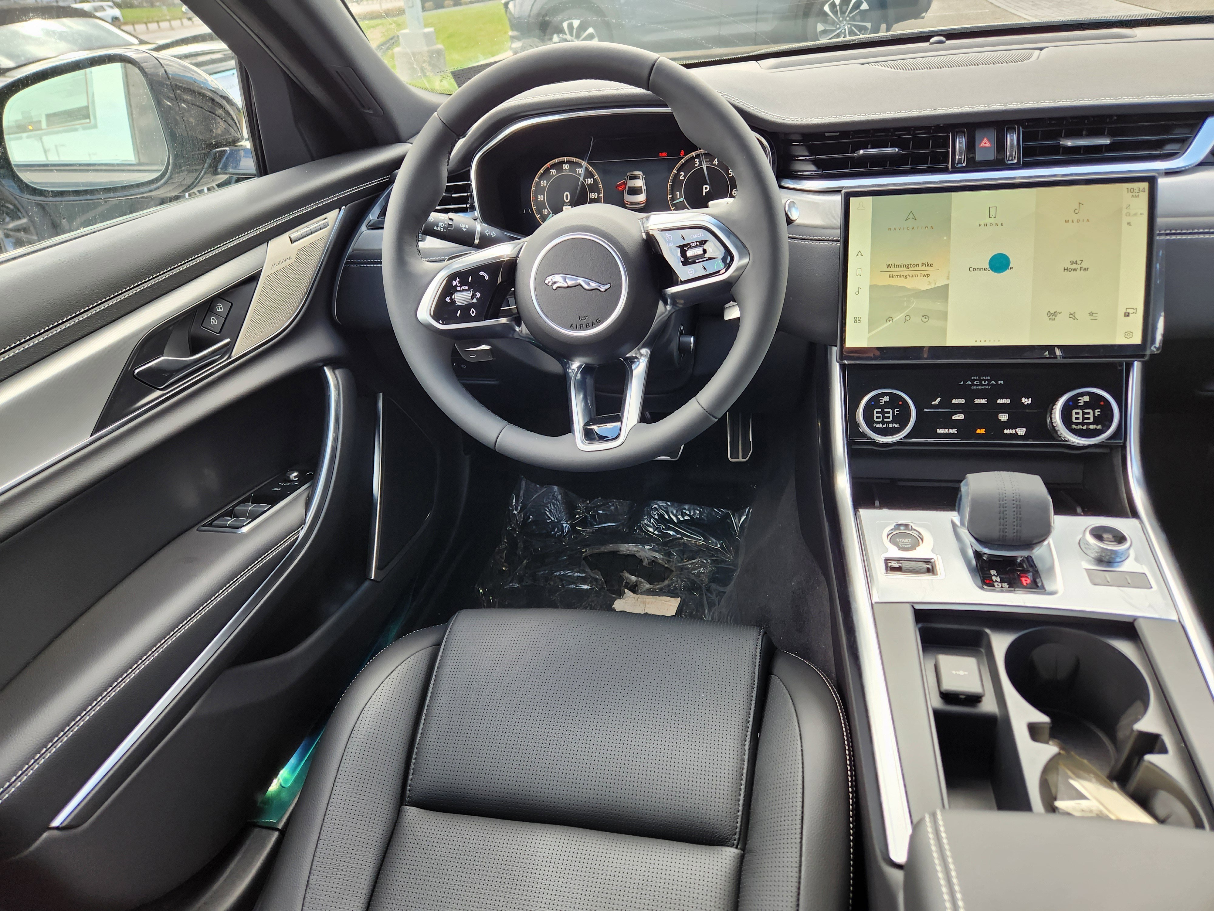 New 2024 Jaguar XF R-Dynamic SE AWD/4WD image 14