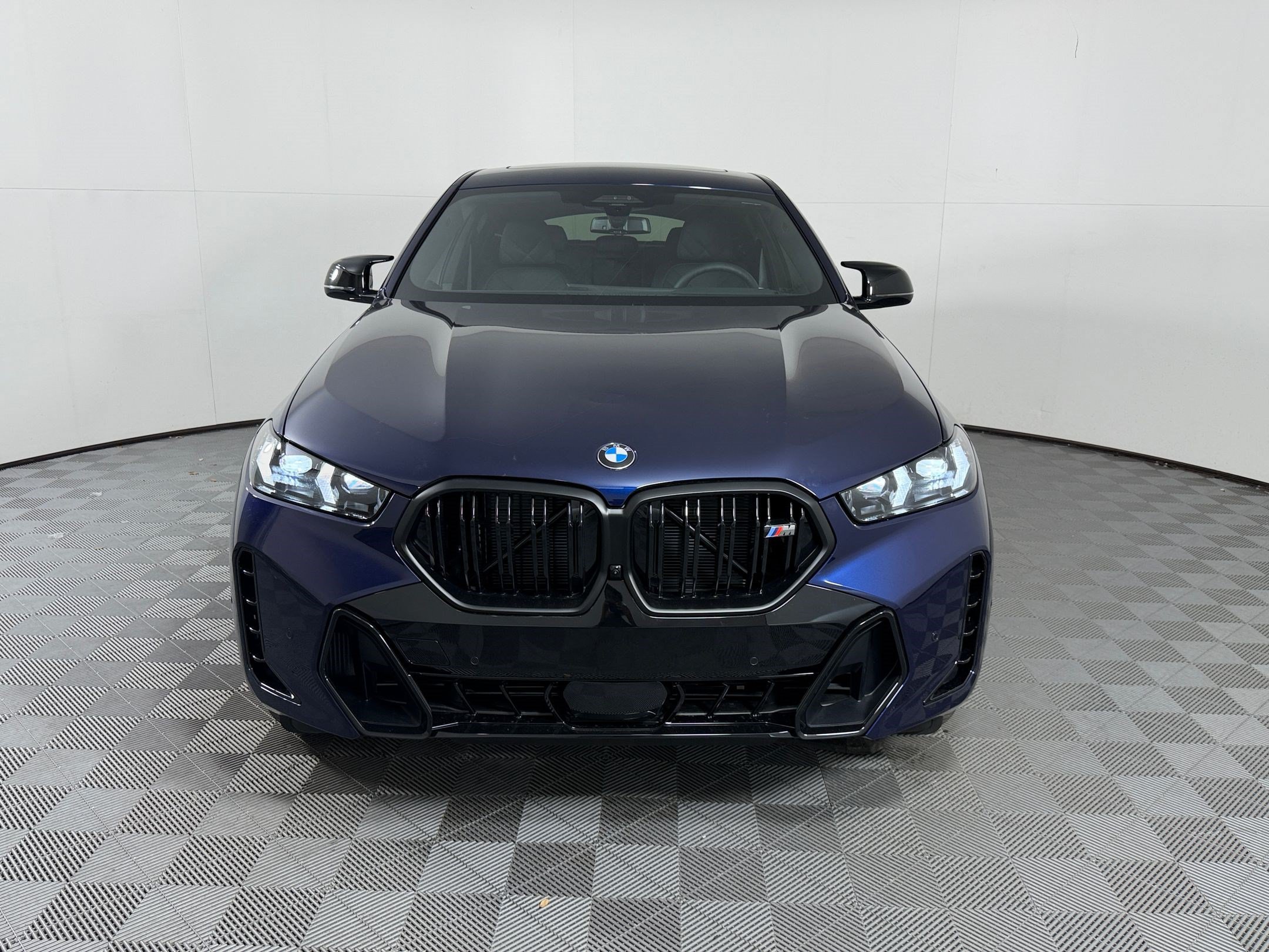New 2027 BMW X6 M60i AWD/4WD image 6
