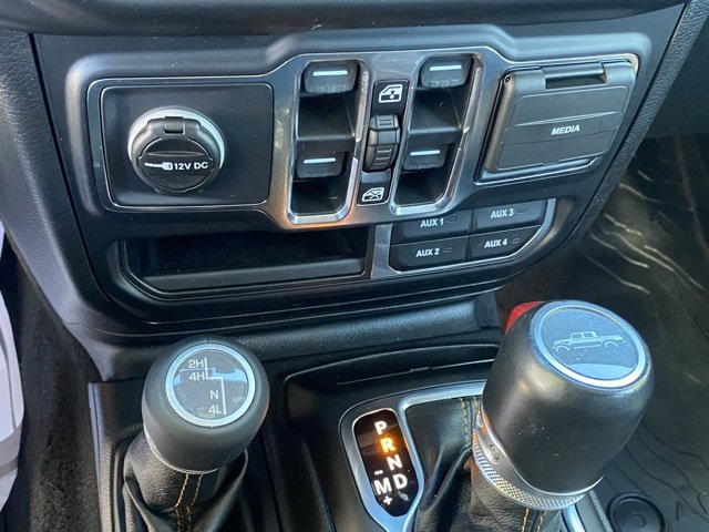 Used 2021 Jeep Gladiator Overland image 21