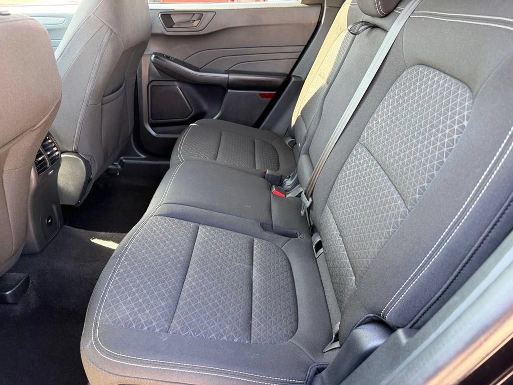 Used 2024 Ford Escape Active AWD/4WD image 13