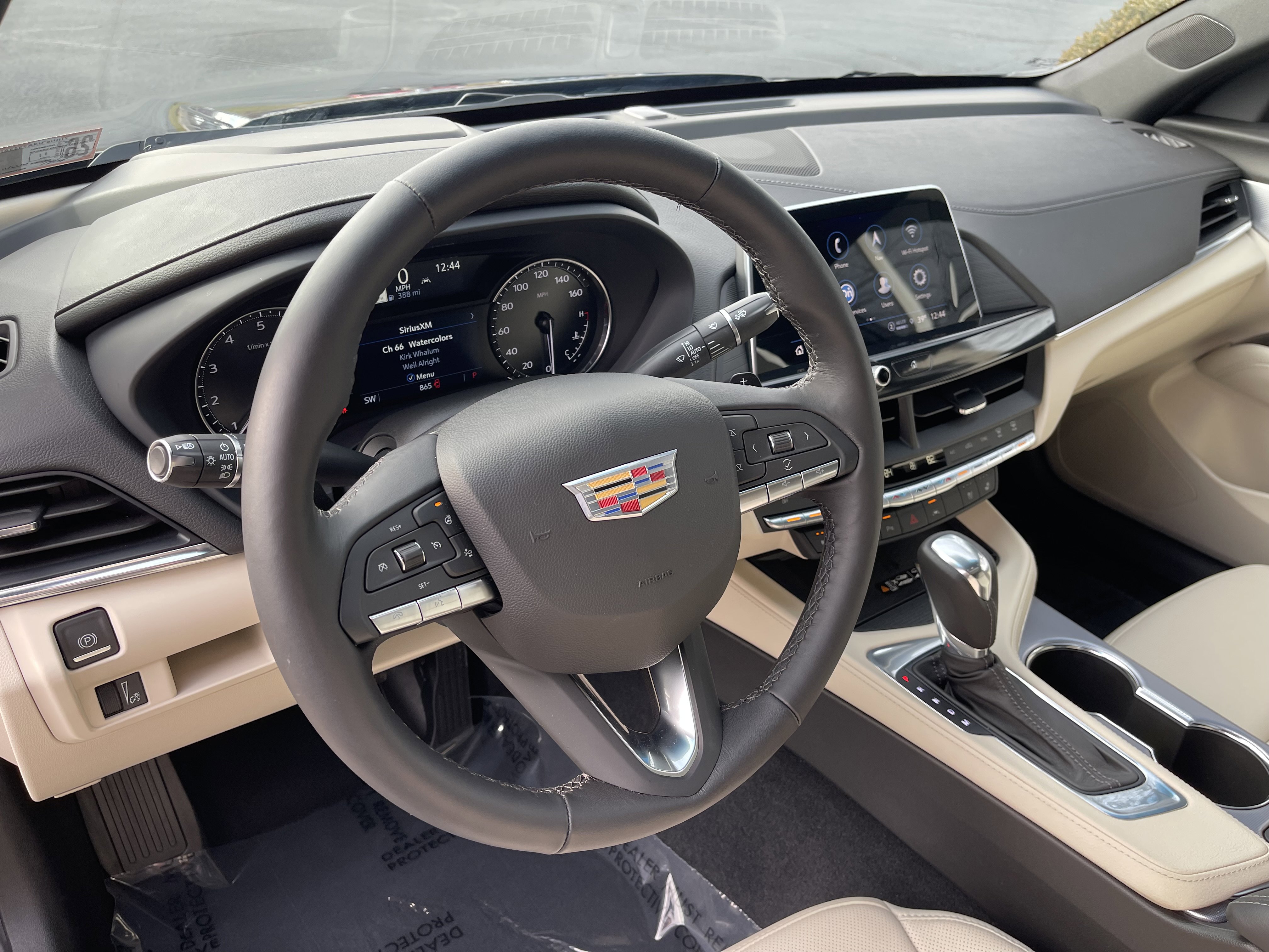 Used 2025 Cadillac CT4 Premium Luxury image 18
