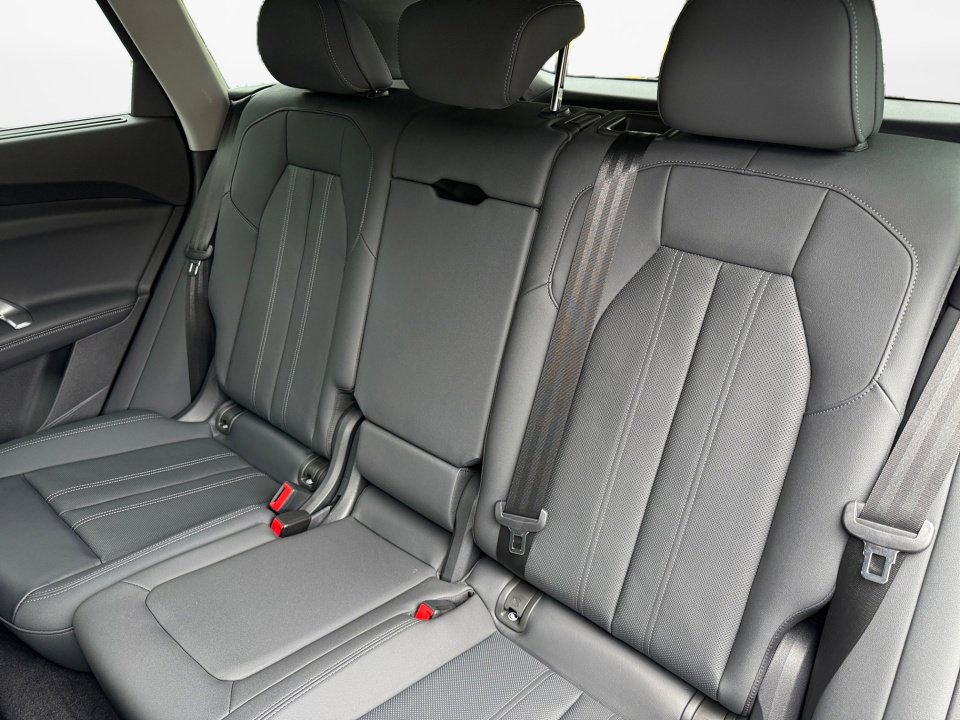 New 2025 Audi Q5 Premium Plus image 12