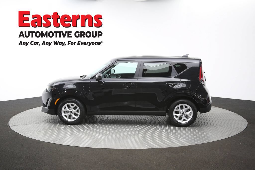 Used 2025 Kia Soul LX w/ LX Technology Package FWD image 58