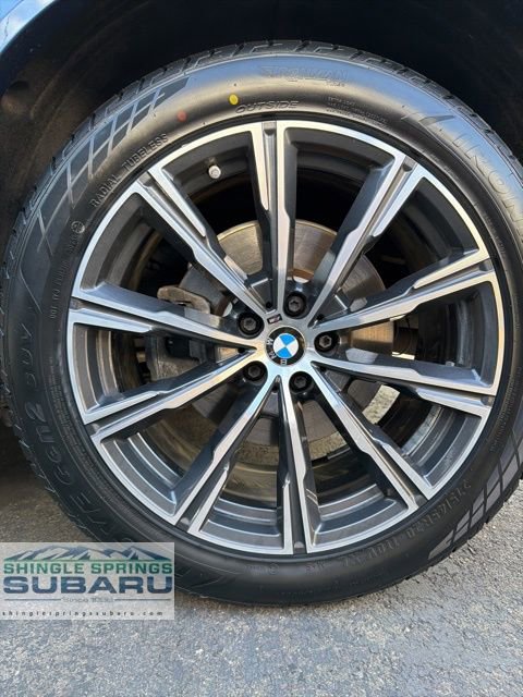 Used 2019 BMW X5 xDrive50i w/ M Sport Package image 84