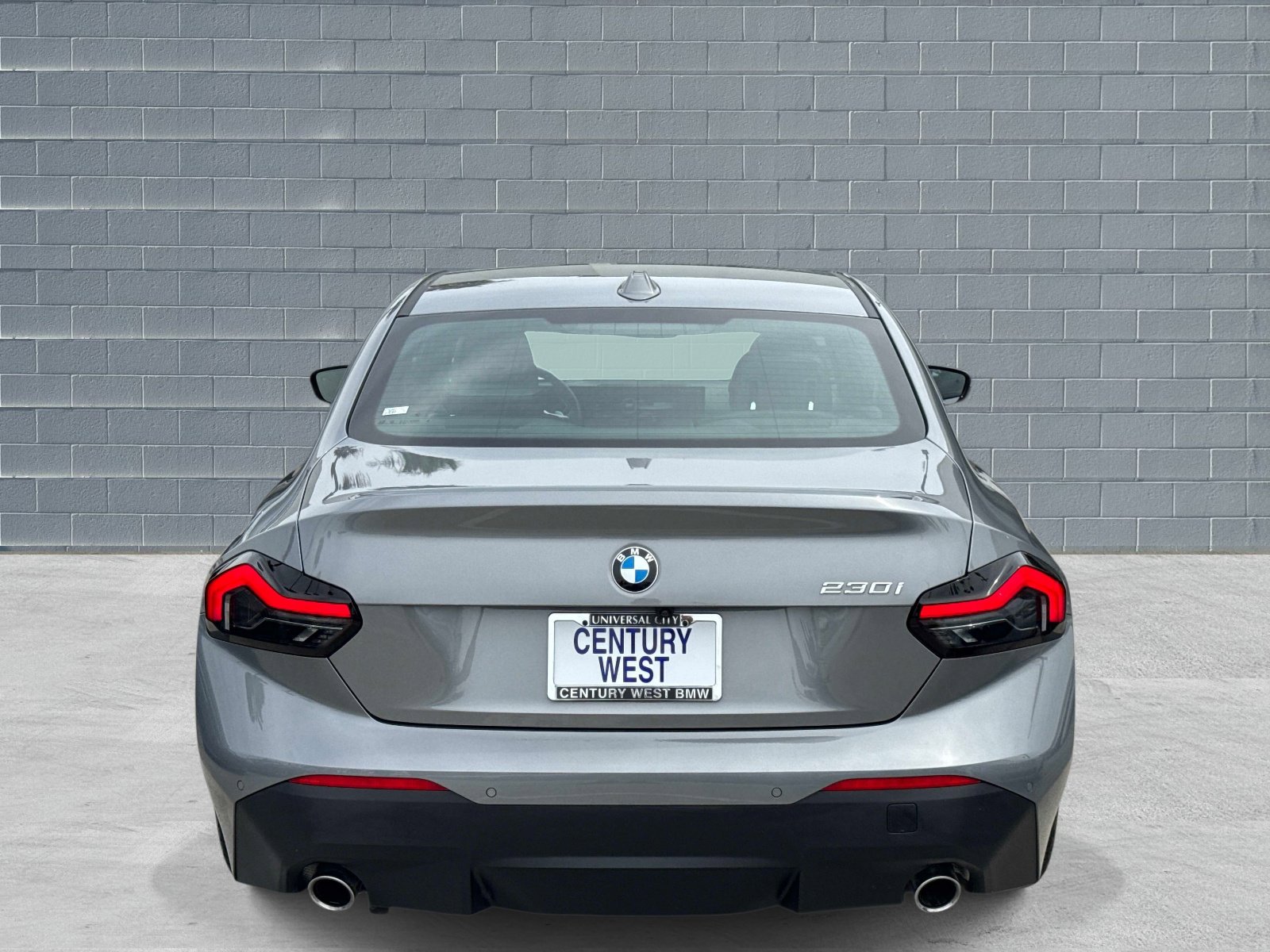 Used 2025 BMW 230i Coupe image 4