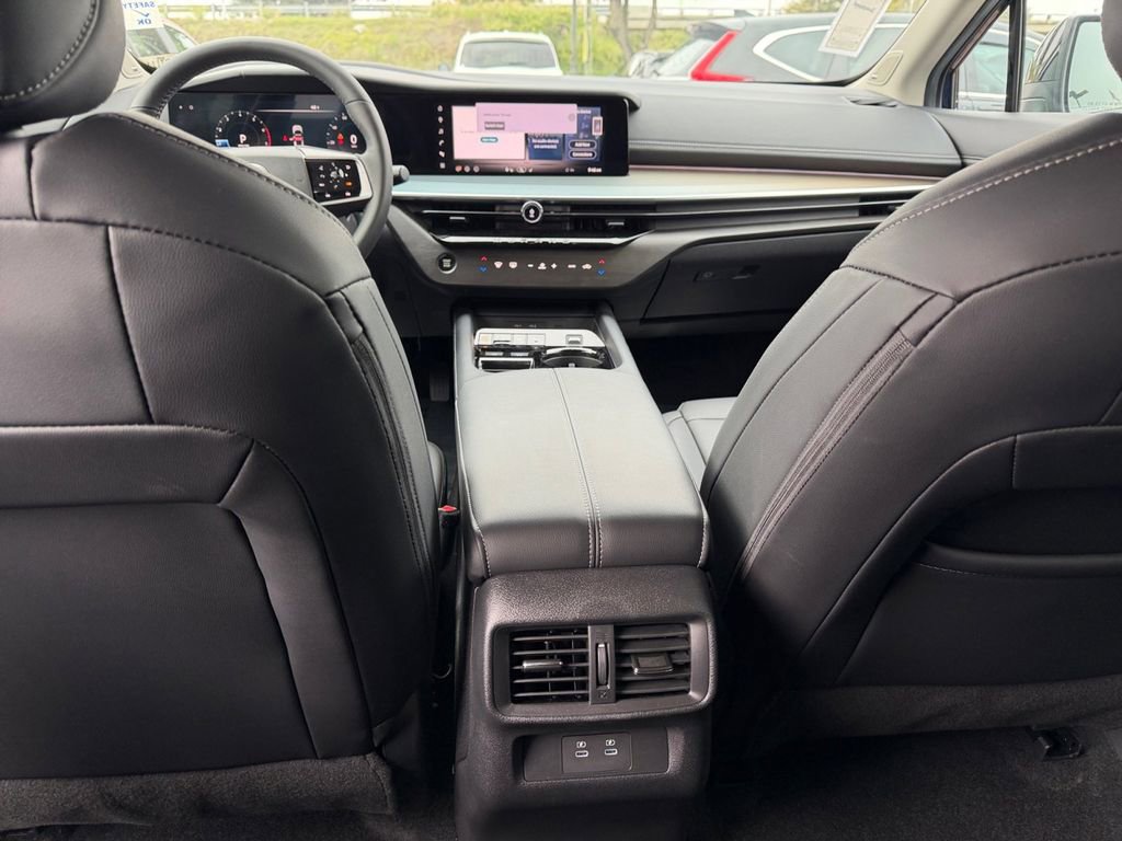 Used 2025 Nissan Murano SL w/ Cargo Package image 29