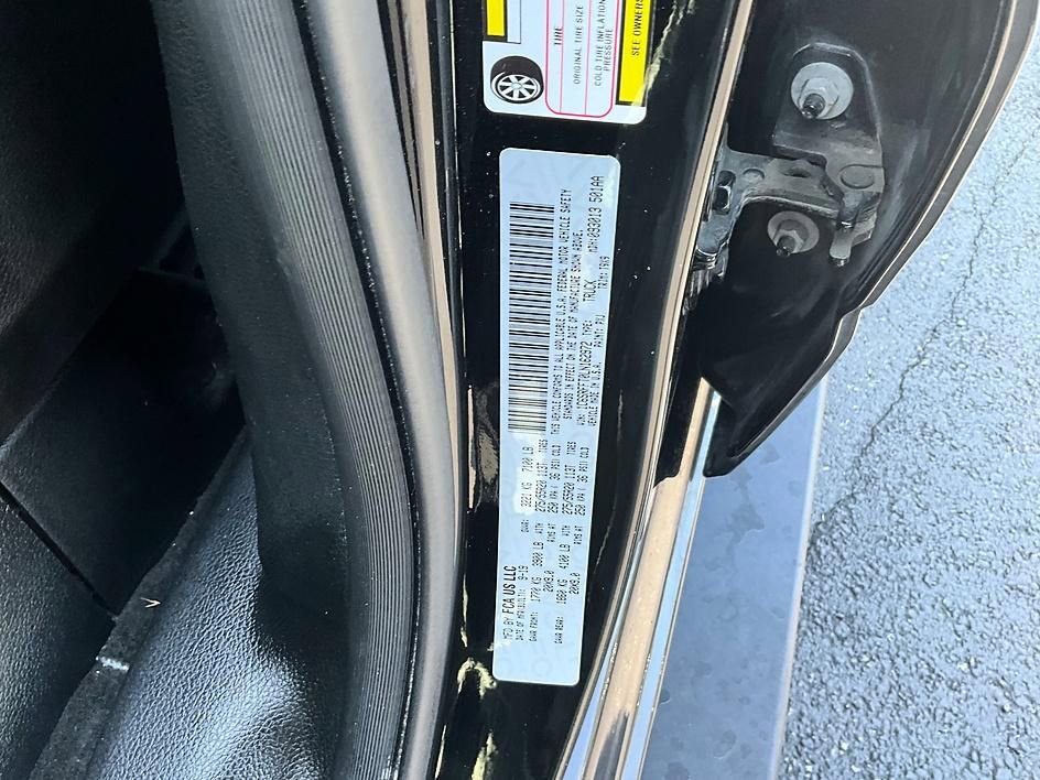 Used 2020 RAM 1500 Big Horn AWD/4WD image 36