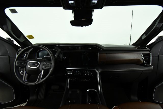 Used 2024 GMC Sierra 3500 Denali Ultimate image 19