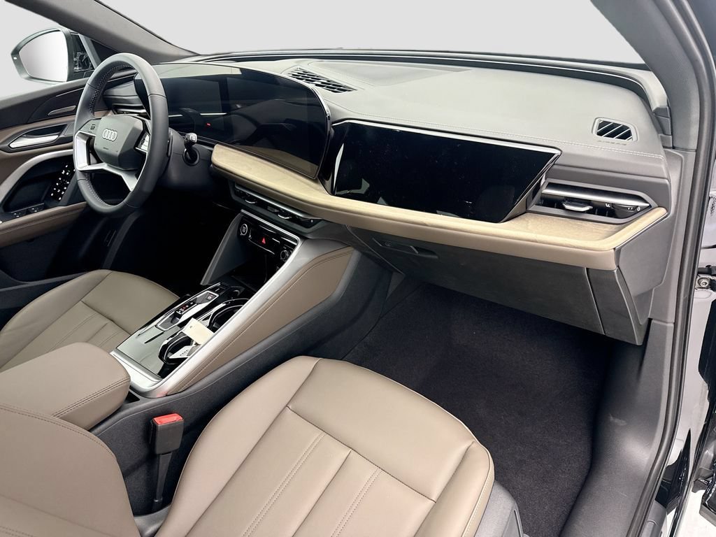 New 2026 Audi Q5 Premium Plus AWD/4WD image 16