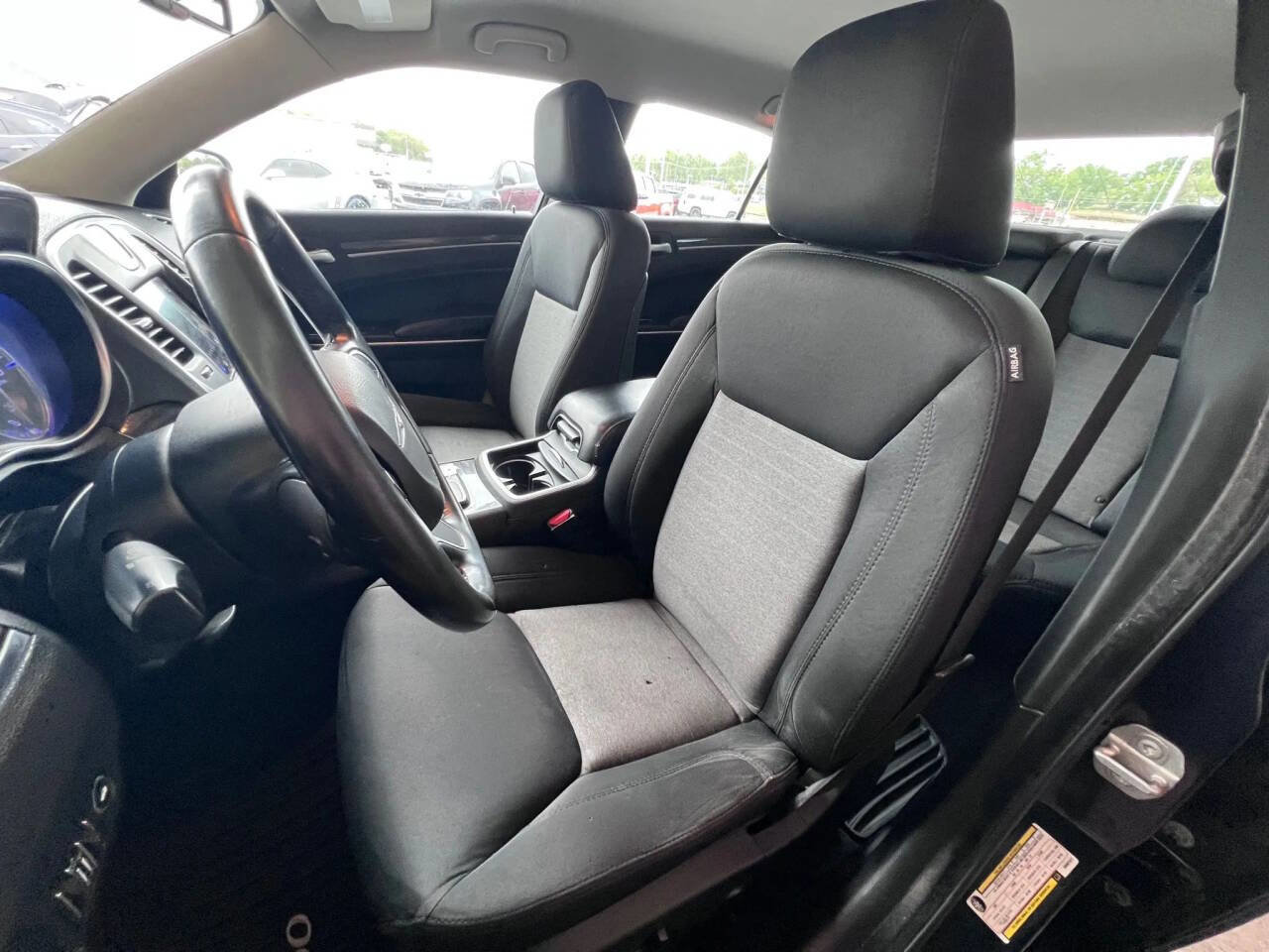 Used 2019 Chrysler 300 Touring w/ Sport Appearance Package image 11