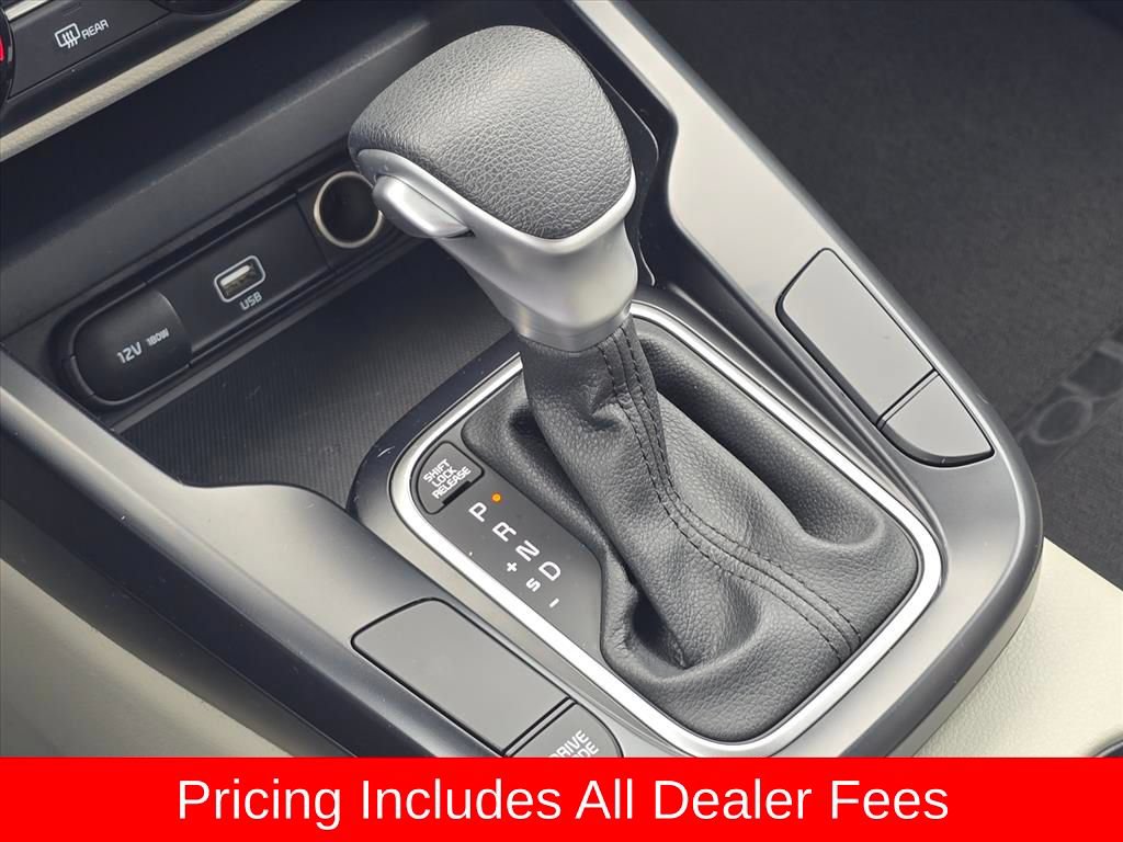 Used 2022 Kia Soul LX FWD image 25