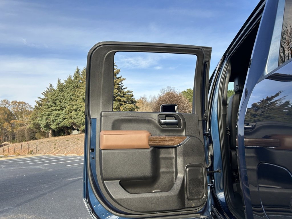 Certified 2022 Chevrolet Silverado 2500 High Country w/ Z71 Off-Road Package image 59