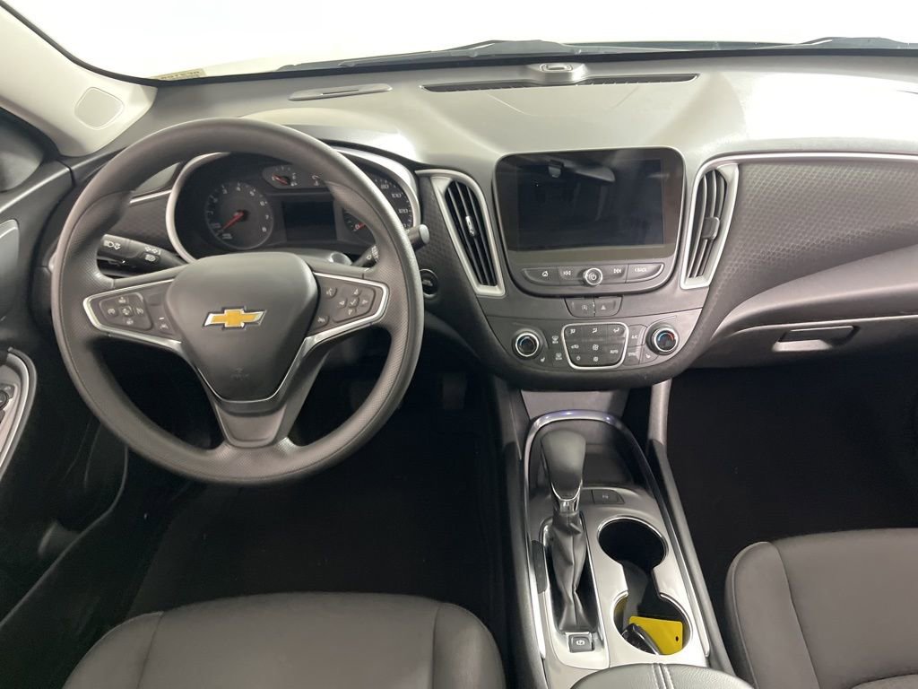 Used 2024 Chevrolet Malibu LT image 5