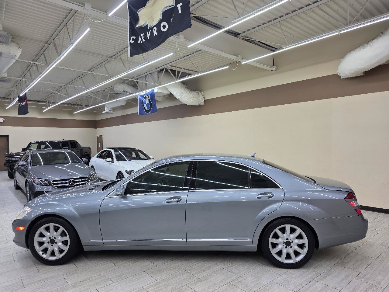 Used 2008 Mercedes-Benz S 550 image 9