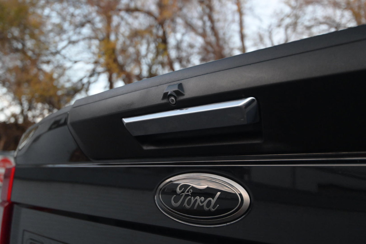 Used 2021 Ford F250 XLT w/ XLT Premium Package image 21