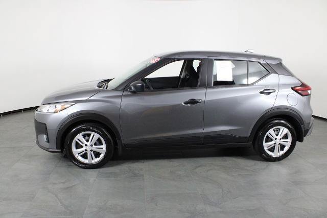 Certified 2025 Nissan Kicks Play S FWD image 14